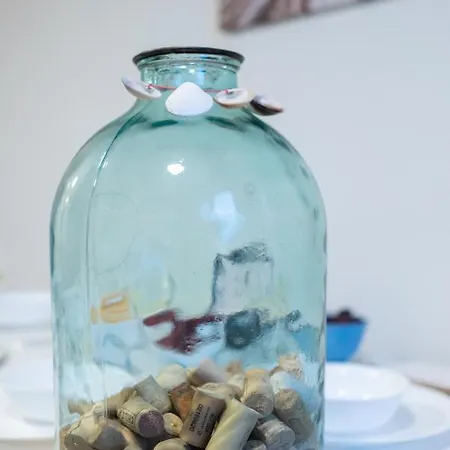 Blue Sea Lägenhet *